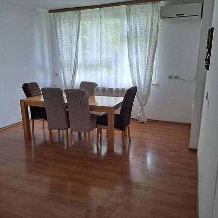Apartman Aya Rejana SJJ Eksteriør billede